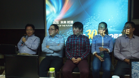 达内的老总_春达皮鞋老总相片(3)